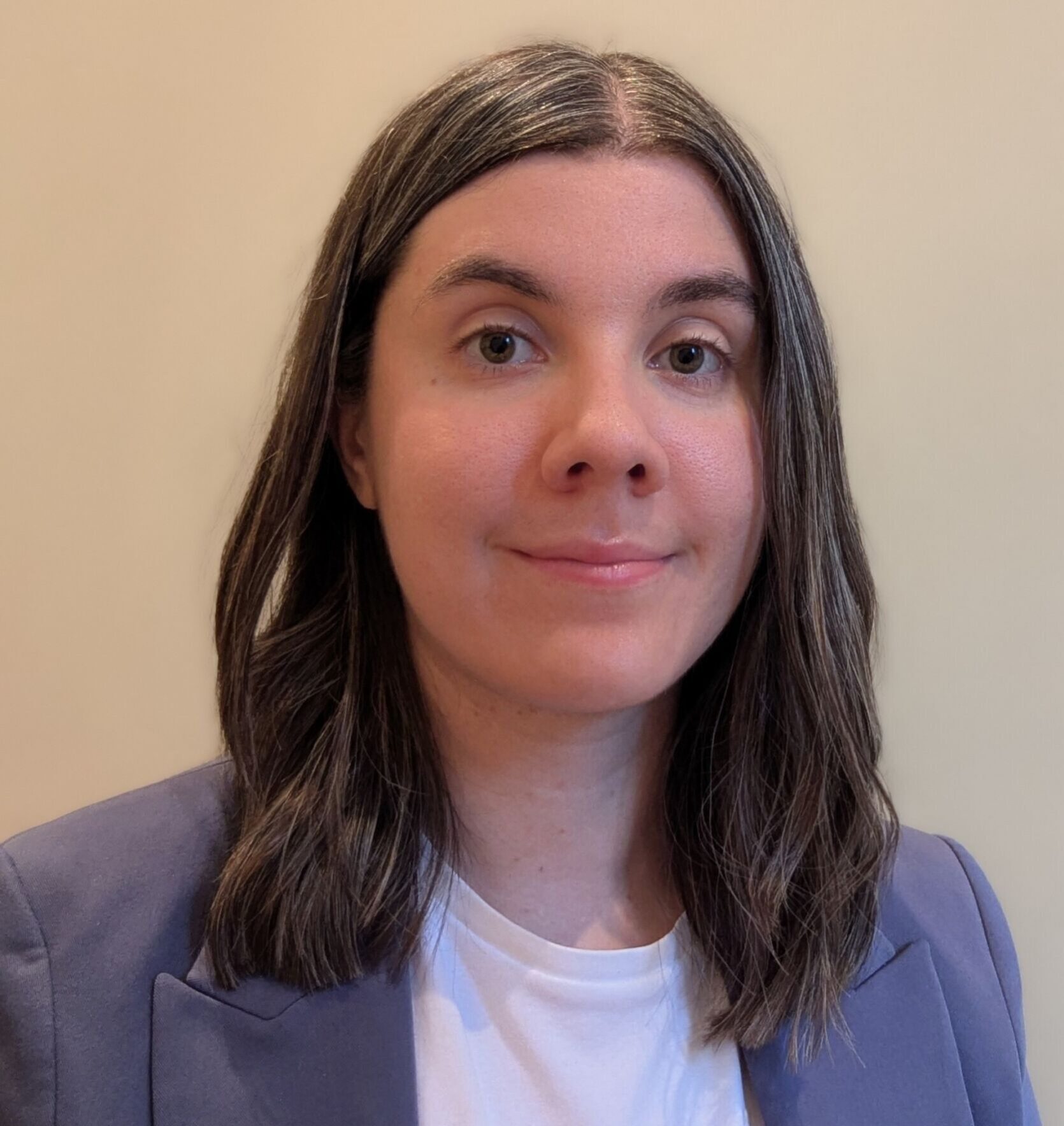 Jess Mills, (Former) Glass International Deputy Editor