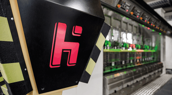 Heye's swabbing robots commissioned by Tsingtao beer bottle supplier