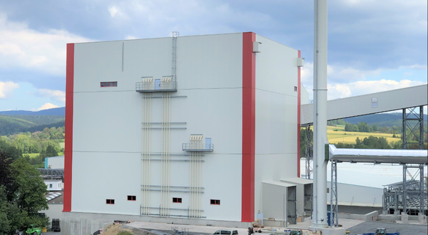 Zippe batch plant starts operation at Wiegand-Glas