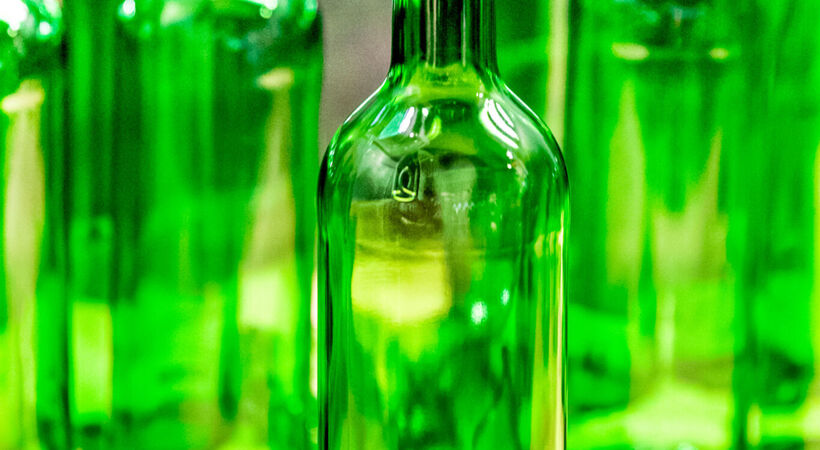 Wiegand-Glas collaborates on climate-neutral light-glass wine bottle, EcoBottle
