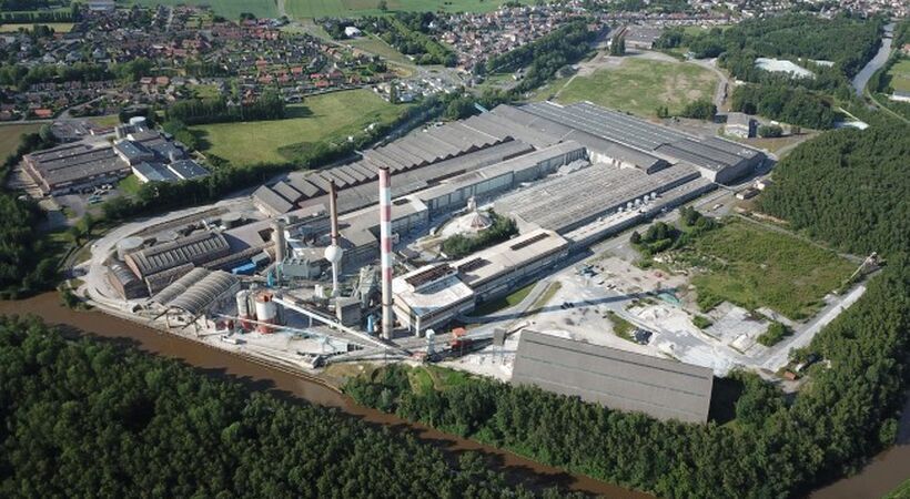 AGC Glass Europe will shut down one furnace at its Boussois, France site.