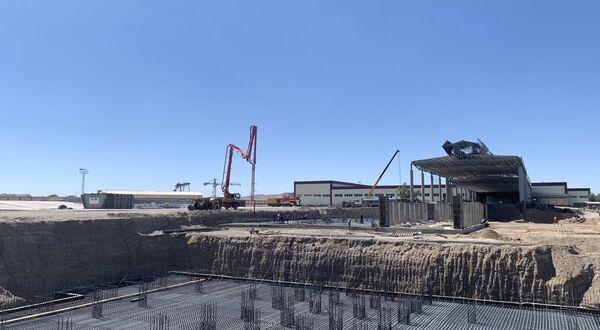Horn Glass carries out Uzbekistan's first float project