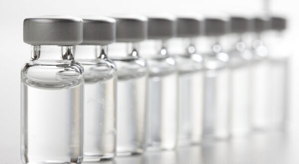 British Glass CEO responds to vaccine supply concerns