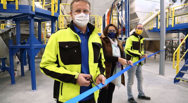 Johns Manville launches €10 million waste glass fiber recycling line