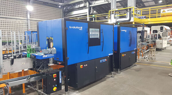 Iris and Heye cooperate at Carib Glassworks