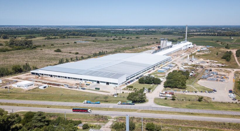 The plant is located 70 kilometres north-west of Buenos Aires and will have an estimated production of 900 tonnes per day.