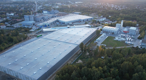 Stoelzle Glass celebrates opening of €5.5 million Polish logistics centre