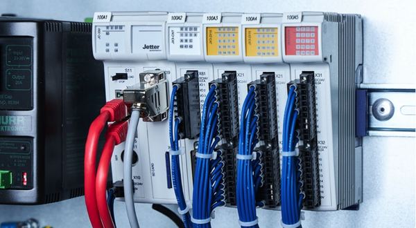 futronic’s advanced vacuum control system