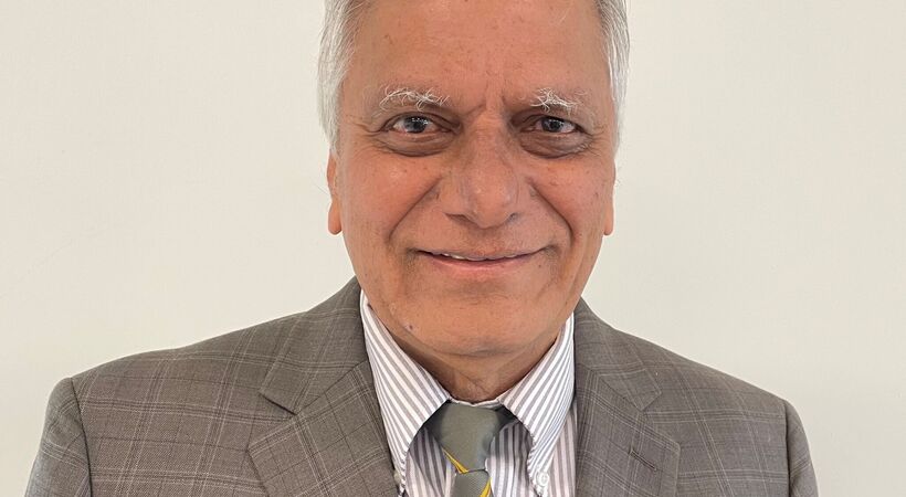 Dr Arun Varshneya will address Indian students about the International Year of Glass.