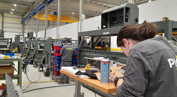 Picvisa secures Latin American glass contracts