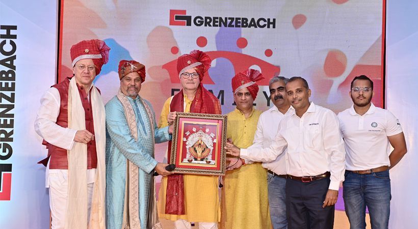 Dr Steven Althaus, CEO Grenzebach Group (left), and Prasanna Hegde, Managing Director Grenzebach Machinery India (second from left), with representatives of Grenzebach and OM Engineers. [Source: Grenzebach]