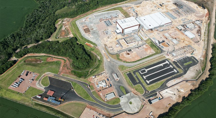 Ambev's container glass plant is currently under construction in Carambei in the state of Paraná, Brazil.