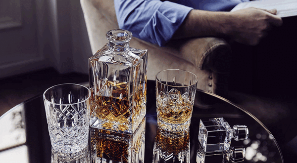 Glass manufacturer plans 155 job cuts