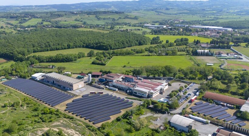 The 1650kWh photovoltaic system was installed at Italian glass moulding components provider Fonderie Valdelsane.