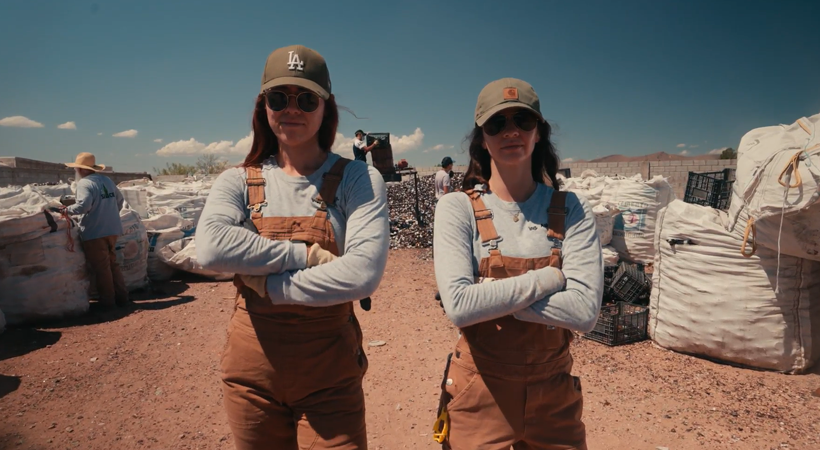 SILICE founders Paulina Rascón and Ashly Hinojos (above) have partnered with O-I Mexico to increase glass recycling in Chihuahua.