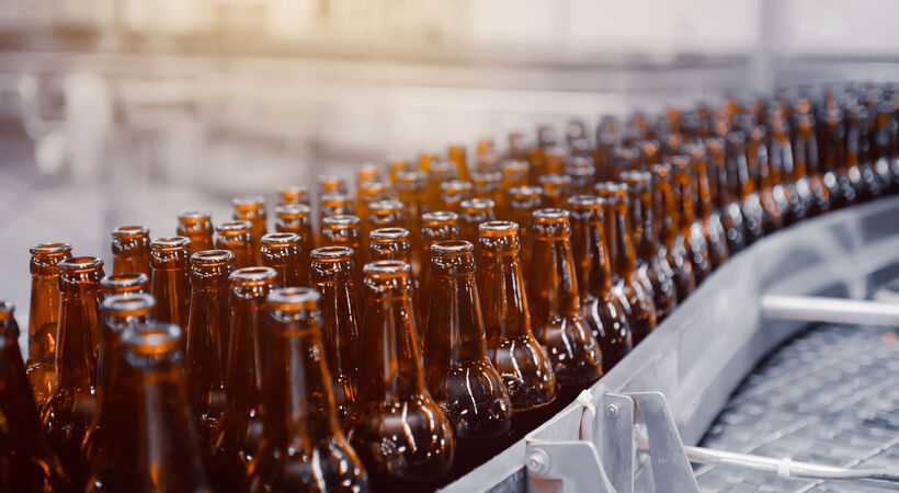There are fears that the amended fees could still encourage material switching, increase consumer prices, and disadvantage domestic glass manufacturing.