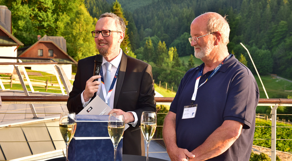 Cardinal's John Page secures Glass Service seminar furnace award