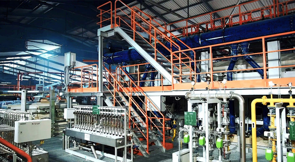 Portuguese glass plant showcases oxy-hybrid furnace