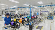 Corning signs Amazon fiber optics agreement