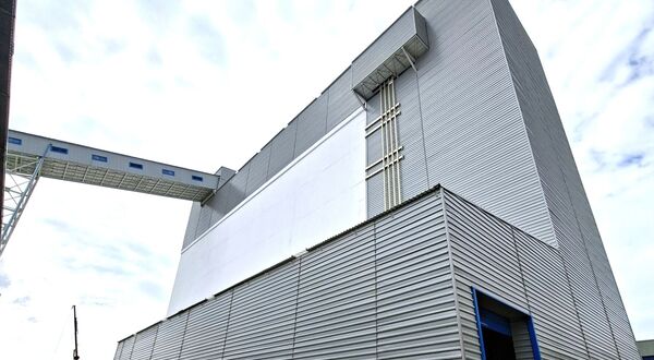 Zippe and Şişecam begin batch plant operations
