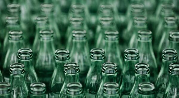 £50m DRS will ‘hit glass recycling and increase plastic use'