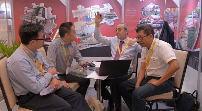 Industry professionals attend Glassman Asia 2019