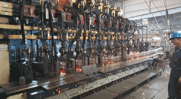 Syrian glassmaker MCGI invests in furnace