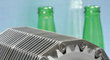 Sentry conveying chain offers more protection