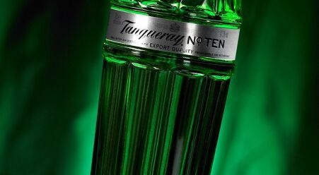 Allied celebrates at Luxury Packaging Awards