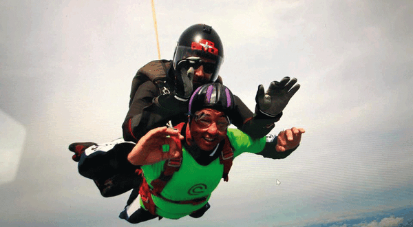 Team skydive sees Encirc raise more than £36,500 for cancer charity