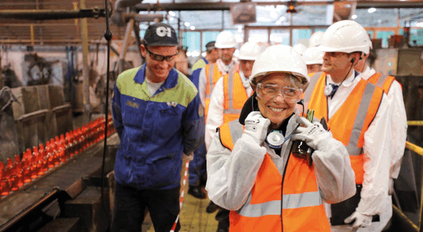 O-I’s Gironcourt plant hosts French governmental meeting